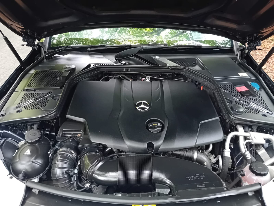 2015 Mercedes-Benz C-Class 2.1L Automatic C220D SPORT - Image 18