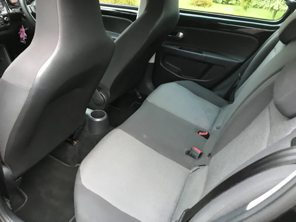 2015 Volkswagen Up 1.0 litres Automatic Petrol - Image 6