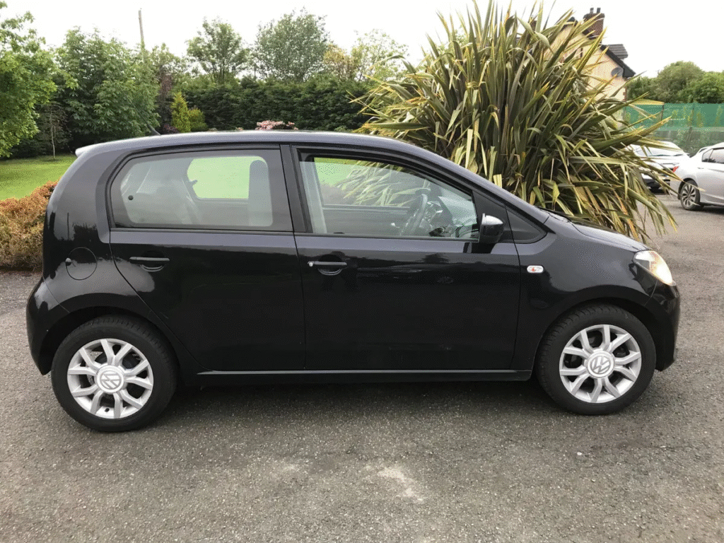 2015 Volkswagen Up 1.0 litres Automatic Petrol - Image 8