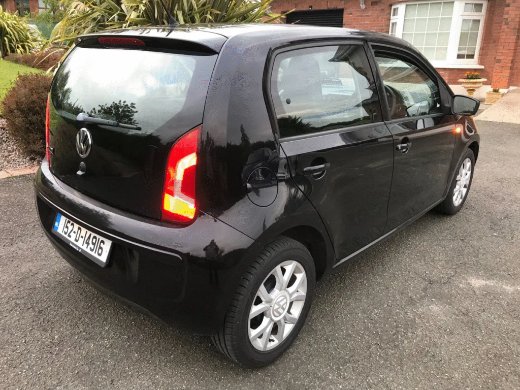 2015 Volkswagen Up 1.0 litres Automatic Petrol - Image 9